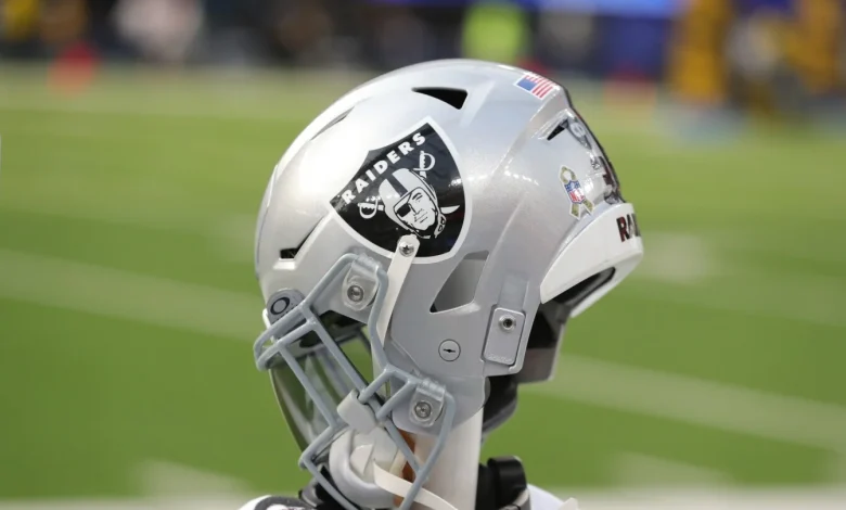 Raiders to retain defensive pass game coordinator Joe Woods