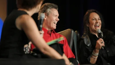 Randy Travis returns to touring with Long Center stop in March