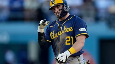 Red Sox trade for Brewers third baseman Caleb Durbin