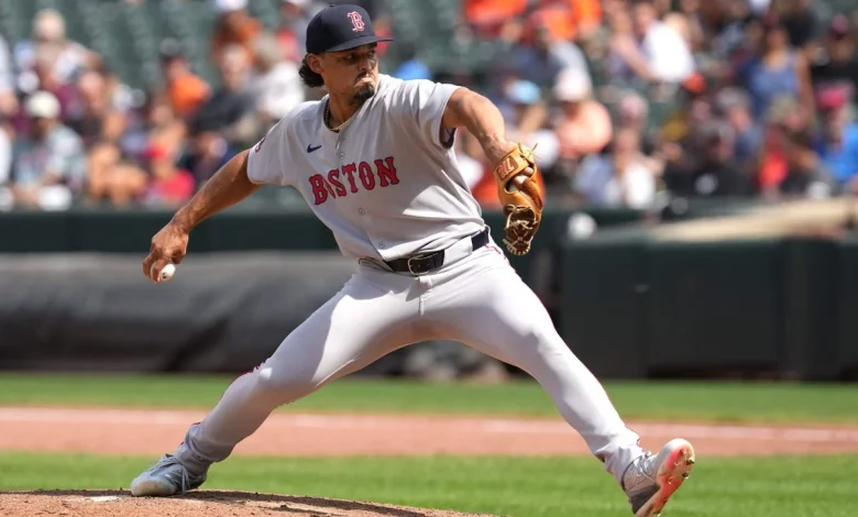 Red Sox trade reliever Jordan Hicks to White Sox as part of prospect swap: Sources