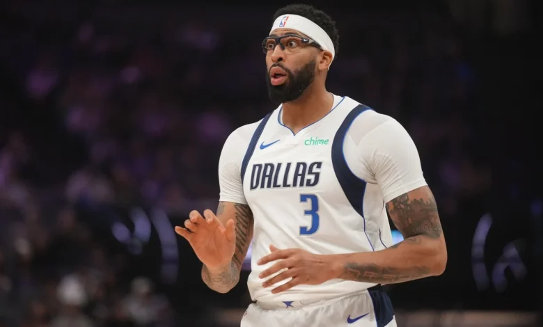 Report: In surprise move, Mavericks trade Anthony Davis to Wizards for Khris Middleton, picks