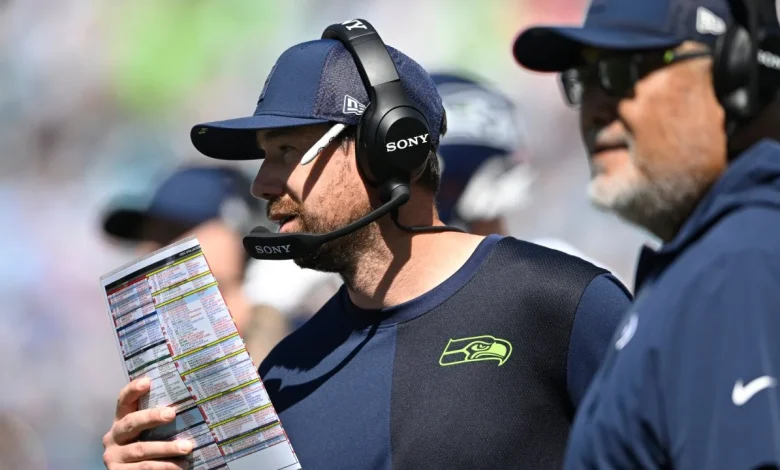 Report: Raiders targeting Seahawks' Klint Kubiak as next head coach