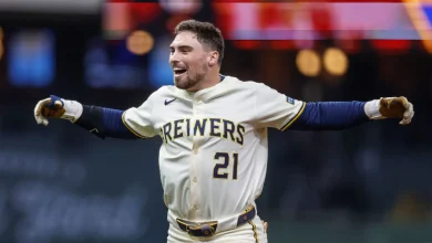 Report: Red Sox acquire Caleb Durbin from Brewers