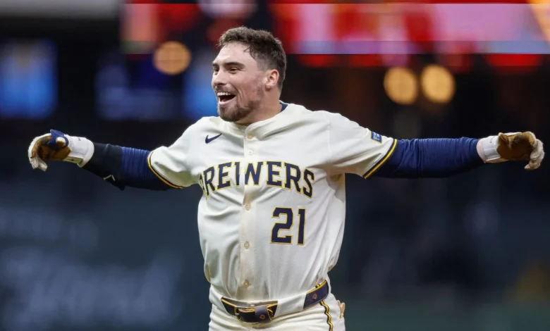 Report: Red Sox acquire Caleb Durbin from Brewers