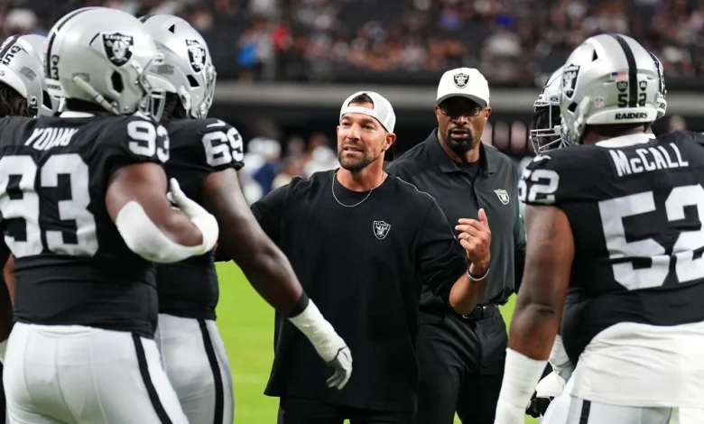 Reports: Raiders promote Rob Leonard to defensive coordinator