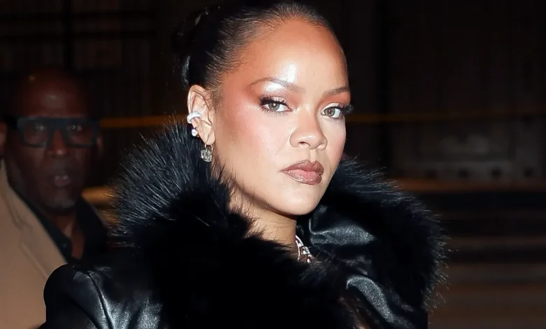 Rihanna Posts Documentary Proof She Is Recording Music
