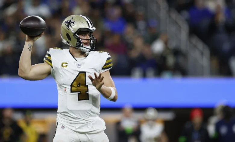 Saints still control Derek Carr's contractual rights