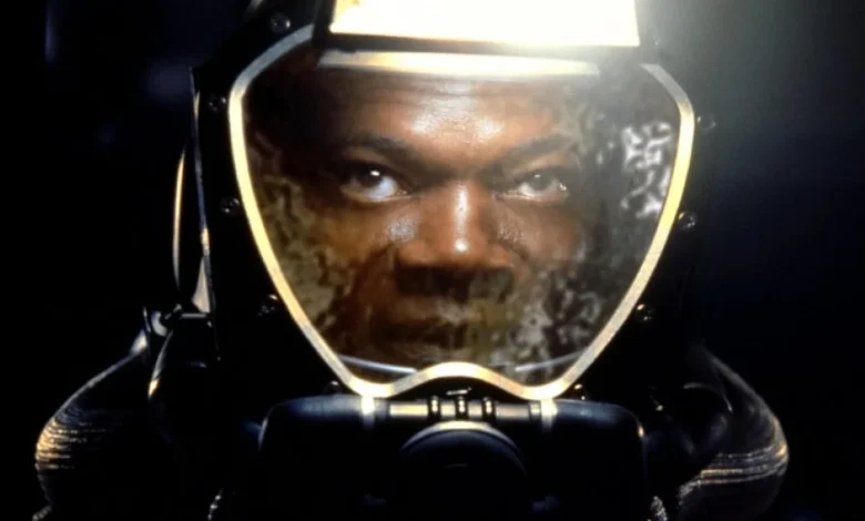 Samuel L. Jackson And Dustin Hoffman Teamed Up For Michael Crichton's Worst Adaptation