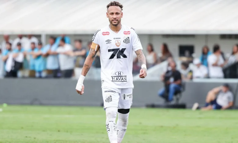 Santos coach reaffirms trust in Neymar after poor display