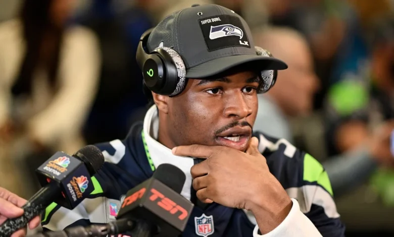 Seahawks rookie safety Nick Emmanwori injures ankle during Super Bowl practice