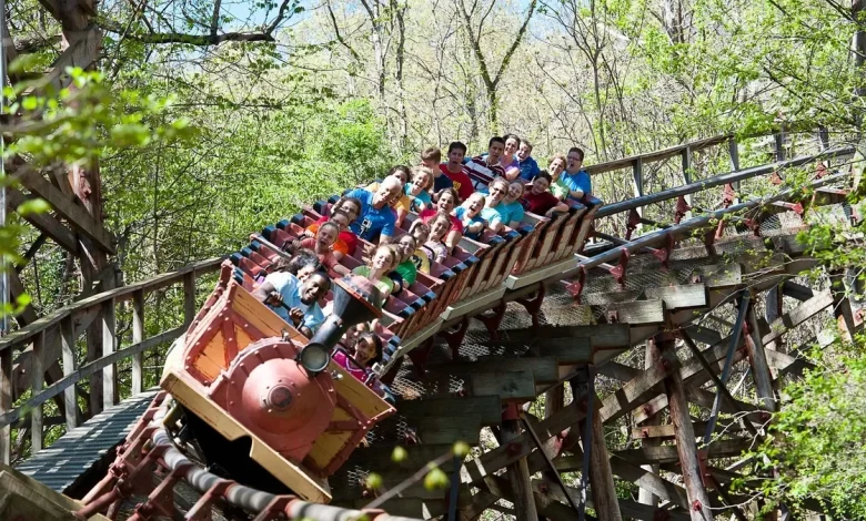 Silver Dollar City closing Thunderation roller coaster after 2026