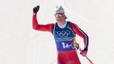 Ski de fond en relais | Le norvégien Klæbo devient l’athlète le plus titré de l’histoire des JO d’hiver