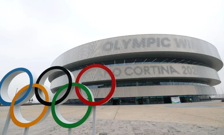 Slovakia into Olympic quarters; Finland has biggest win since '88