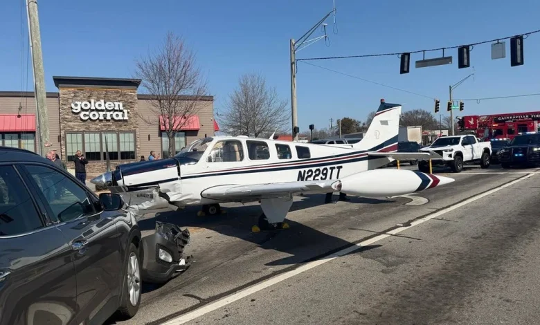 Small plane crashes into vehicles during emergency landing in Gainesville, just north of Atlanta