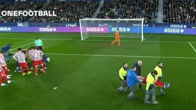 Sørloth forced off injured after brutal clash of heads