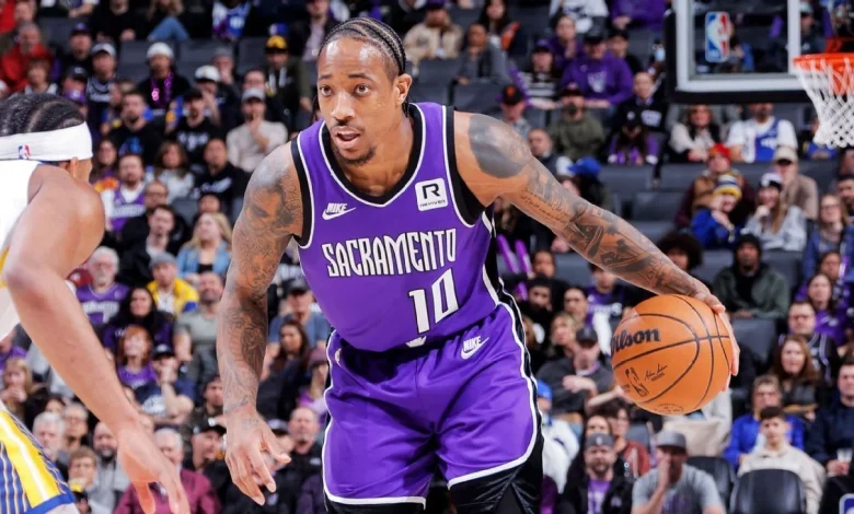 Sources: Kings, DeMar DeRozan haven't discussed buyout