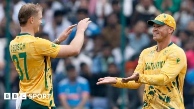 South Africa cruise past UAE in final group game