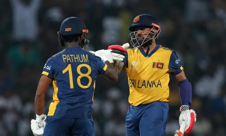 Sri Lanka vs England LIVE Score, T20 World Cup 2026: Sri Lanka opt to chase in Pallekele