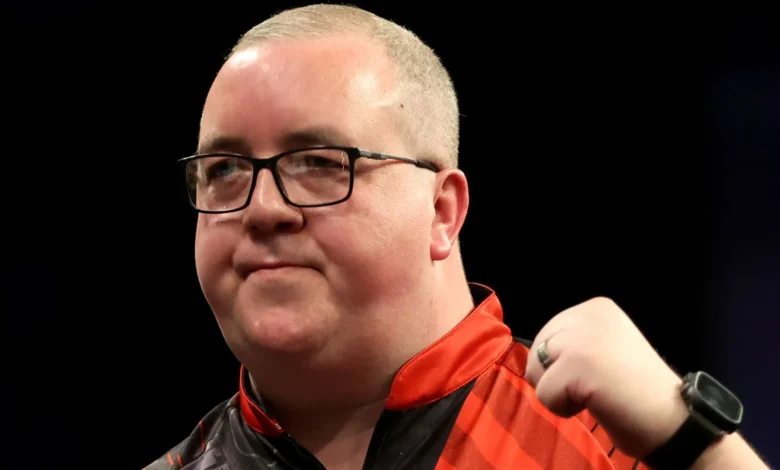 Stephen Bunting on ignoring negative backlash: 'I know I need to work harder and I will in the Premier League'