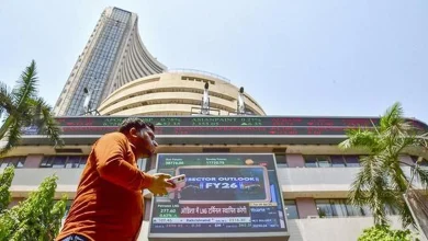 Stock markets rise for second day on gains in bank, IT stocks