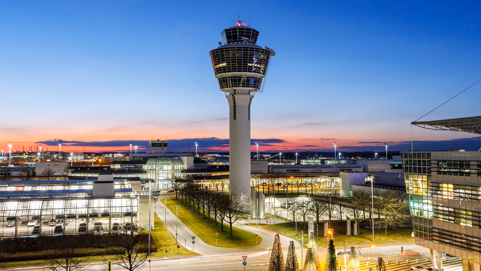 Stranded Overnight: Lufthansa Passengers Not Allowed To Deplane A320neo After Airport Closes