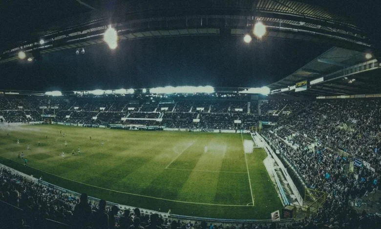 Strasbourg : une banderole faisant allusion à Chelsea interdite contre l’OL