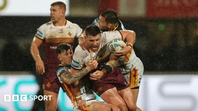 Super League: Catalans Dragons 26-10 Huddersfield Giants
