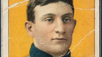 T206 Honus Wagner card sells for $5.1 million after 116 years with same family