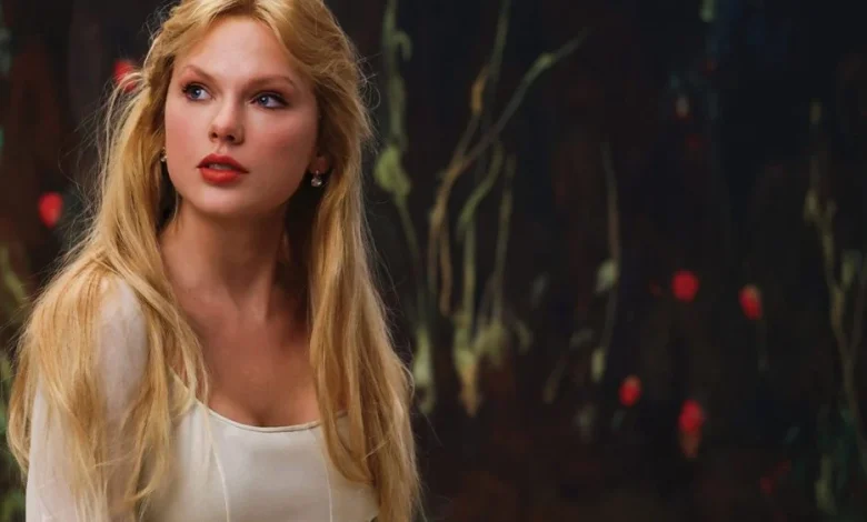 Taylor Swift to Debut 'Opalite' Music Video This Week