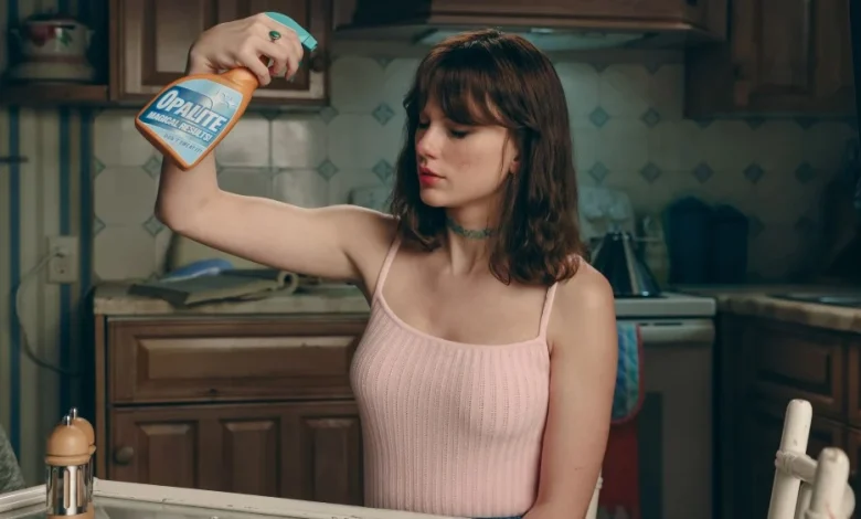 Taylor Swift's 'Opalite' Hits No. 1; She Ties for Third for Most Ever