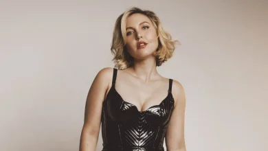 Taylor Tomlinson Talks Netflix's Prodigal Daughter, Leaving Late Night