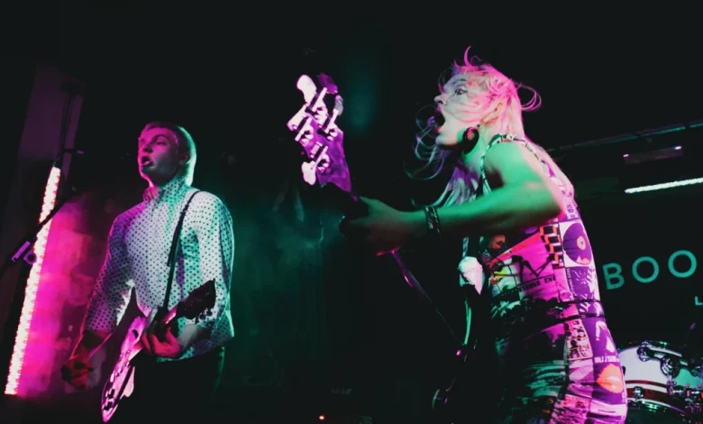 The Molotovs announce tour amid chart battle with Lily Allen