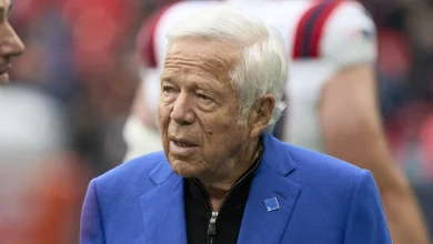 The deification of team owners is beneath any hall of fame