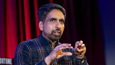 The godfather of AI predicts mass unemployment is on its way. This CEO warns even a 10% reduction ‘will feel like a depression’