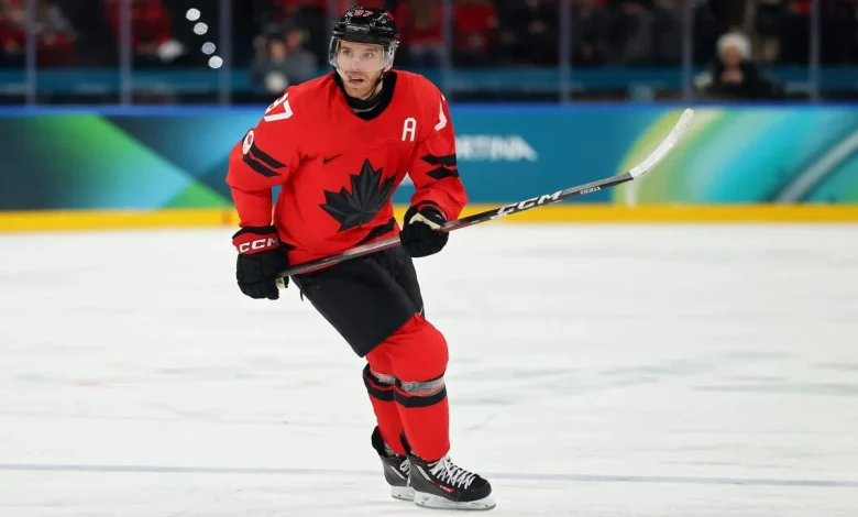 The passing of the torch from Sidney Crosby to Connor McDavid has begun - The Athletic