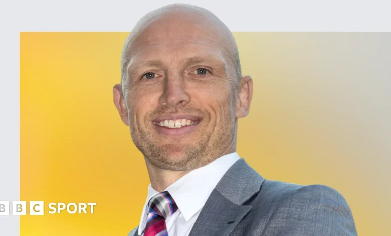 'The shirt used to weigh heavy - now England players double in size in it'