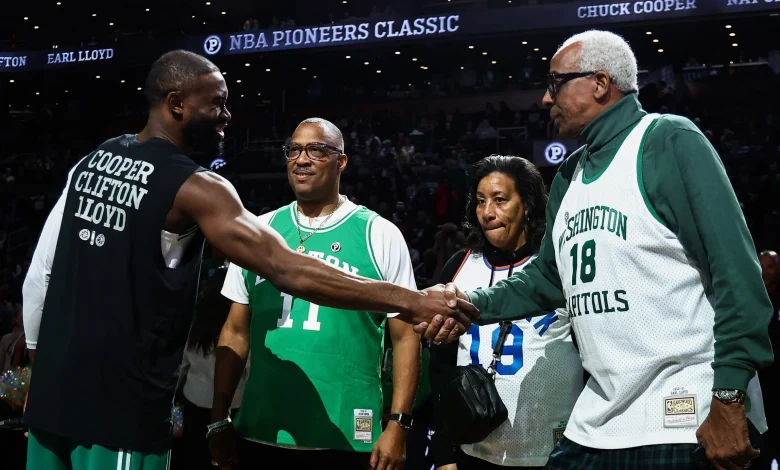 'This is a special game': NBA Pioneers Classic gives league's first Black players their respect