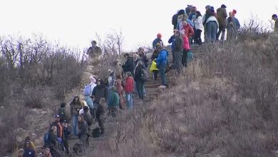 Thousands of "Survivor" fans come to Denver metro area to find idol for chance to watch season finale live