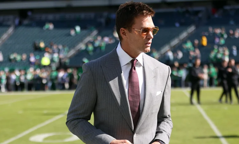 Tom Brady Blasted by Patriots Legends Vince Wilfork, Asante Samuel After Non-Super Bowl Prediction