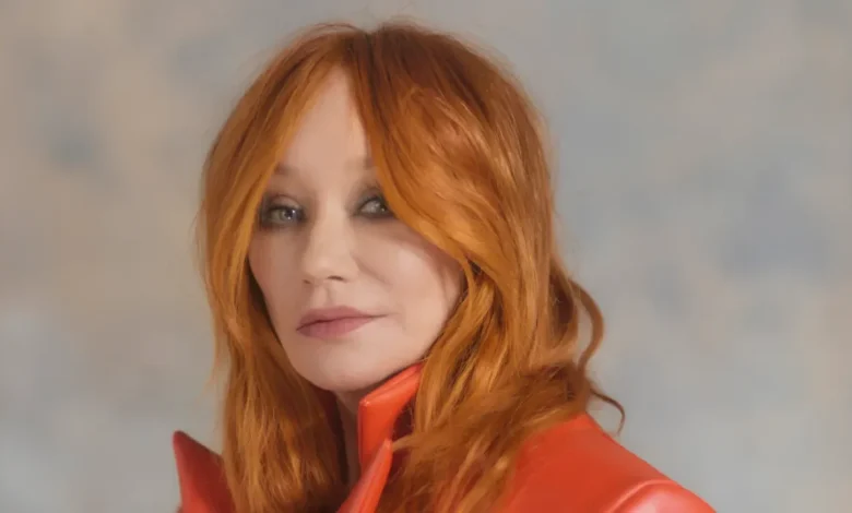 Tori Amos Introduces Her New Album With “Stronger Together”