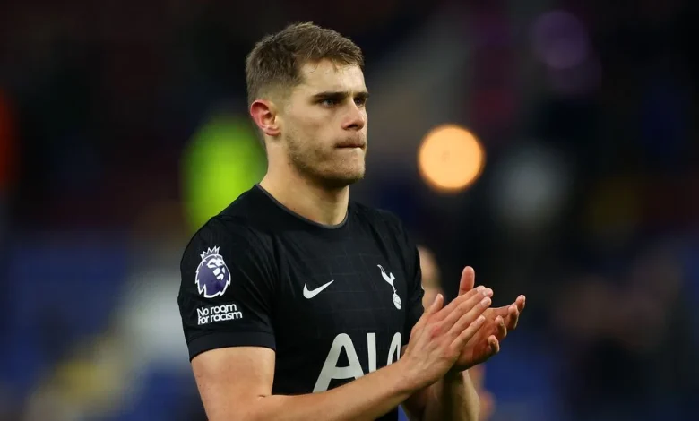 Tottenham confirmed team vs Man United - Van de Ven, Odobert and Sarr start as Frank makes changes