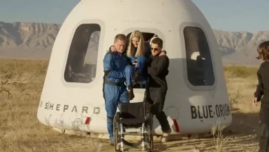 Tourisme spatial | Jeff Bezos suspend ses activités pour se concentrer sur la Lune