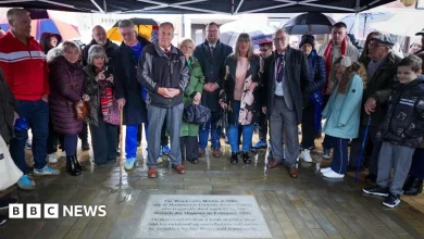 Tribute unveiled in Wombwell to Munich air disaster victim