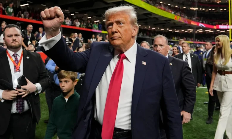 Trump Aides Reportedly Warned President He’ll Likely Get Booed If He Goes to Super Bowl