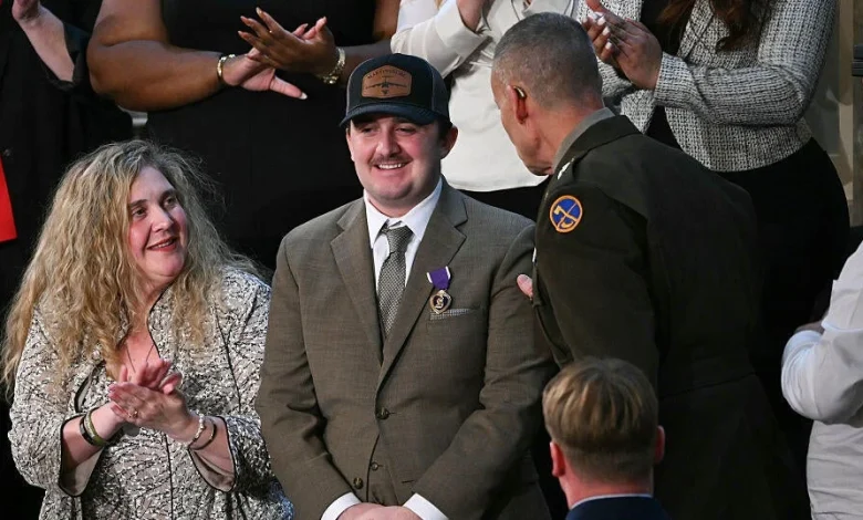 Trump bestows Purple Hearts, Medals of Honor at State of the Union. See all the awards.