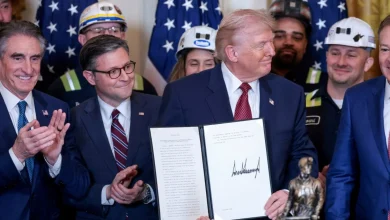 Trump orders Pentagon to buy electricity generated by coal | Donald Trump News