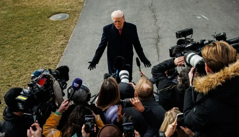 Trump’s approval rating with independents hits a new low ahead of the State of the Union