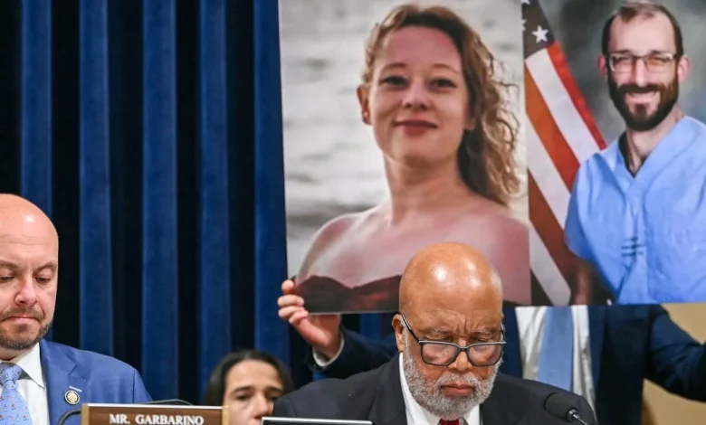 Trump's immigration heads questioned over Pretti, Good killings in House hearing