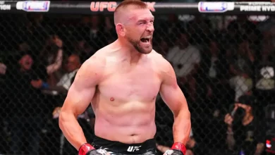 UFC Vegas 113 video: Dustin Jacoby scores brutal finish on Julius Walker after referee allows fight to continue