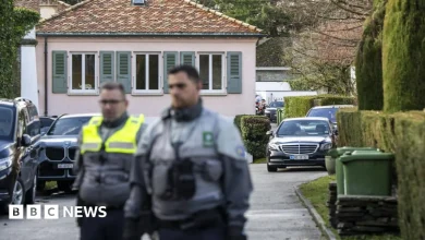 US and Iran to hold talks as pressure for nuclear deal builds